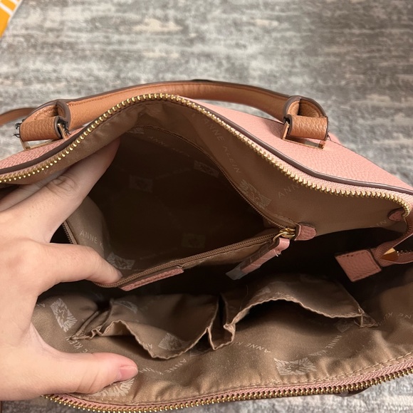 Anne Klein Purse - Picture 4 of 8